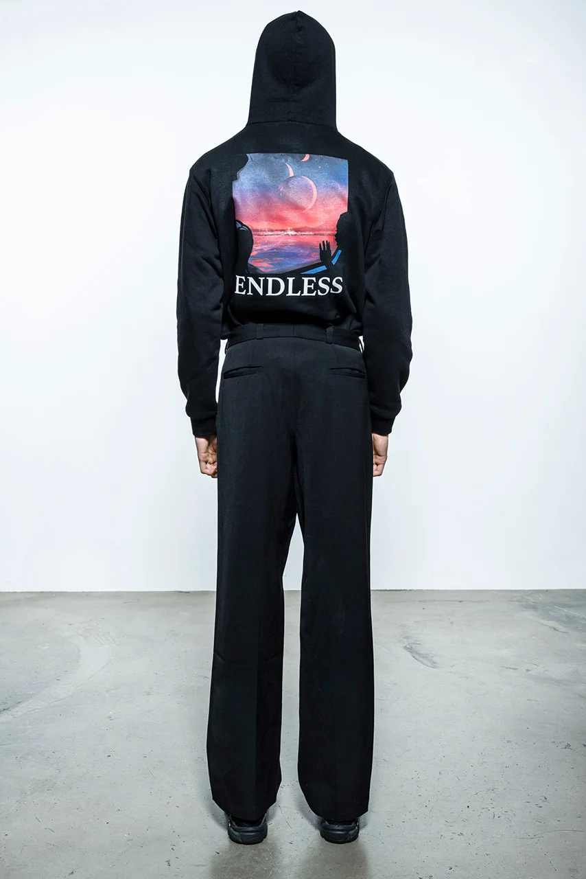 https_%2F%2Fhypebeast.com%2Fimage%2F2018%2F10%2Fapplecore-fall-winter-2018-lookbook-collection-6.jpg