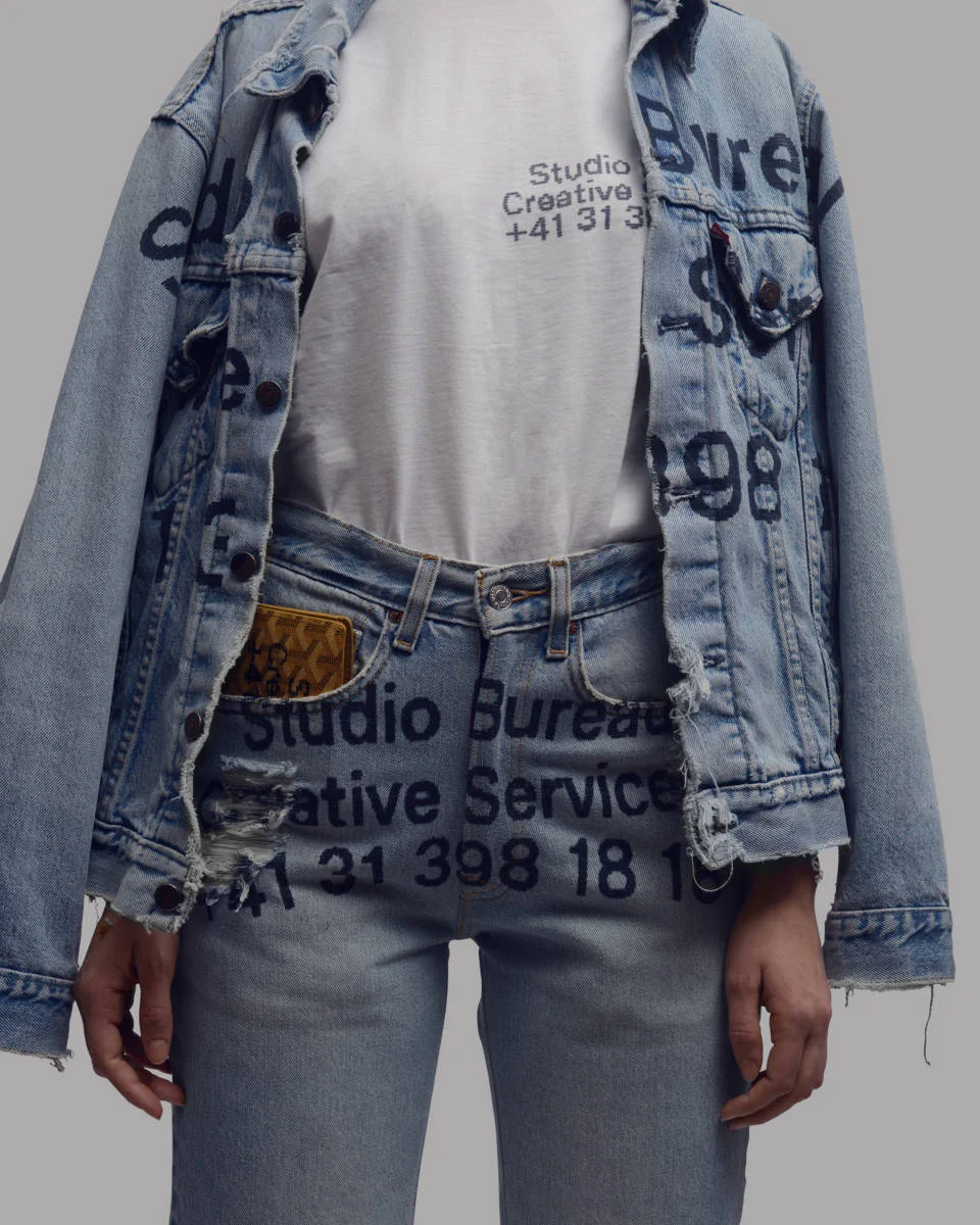 1.1_HANDJET_JEANS_LOW.jpg