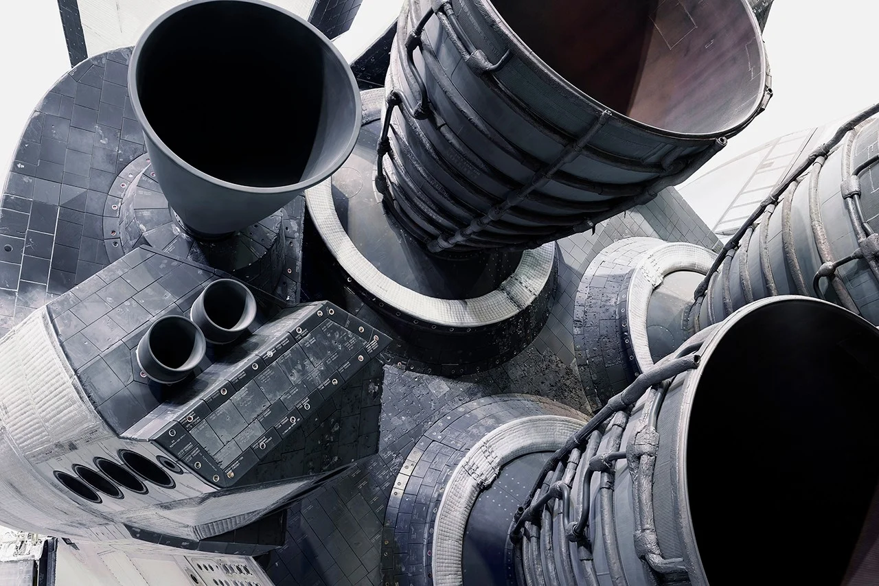 https___hypebeast.com_image_2019_07_nasa-past-present-dreams-of-the-future-benedict-redgrove-photobook-apollo-11-18.jpg