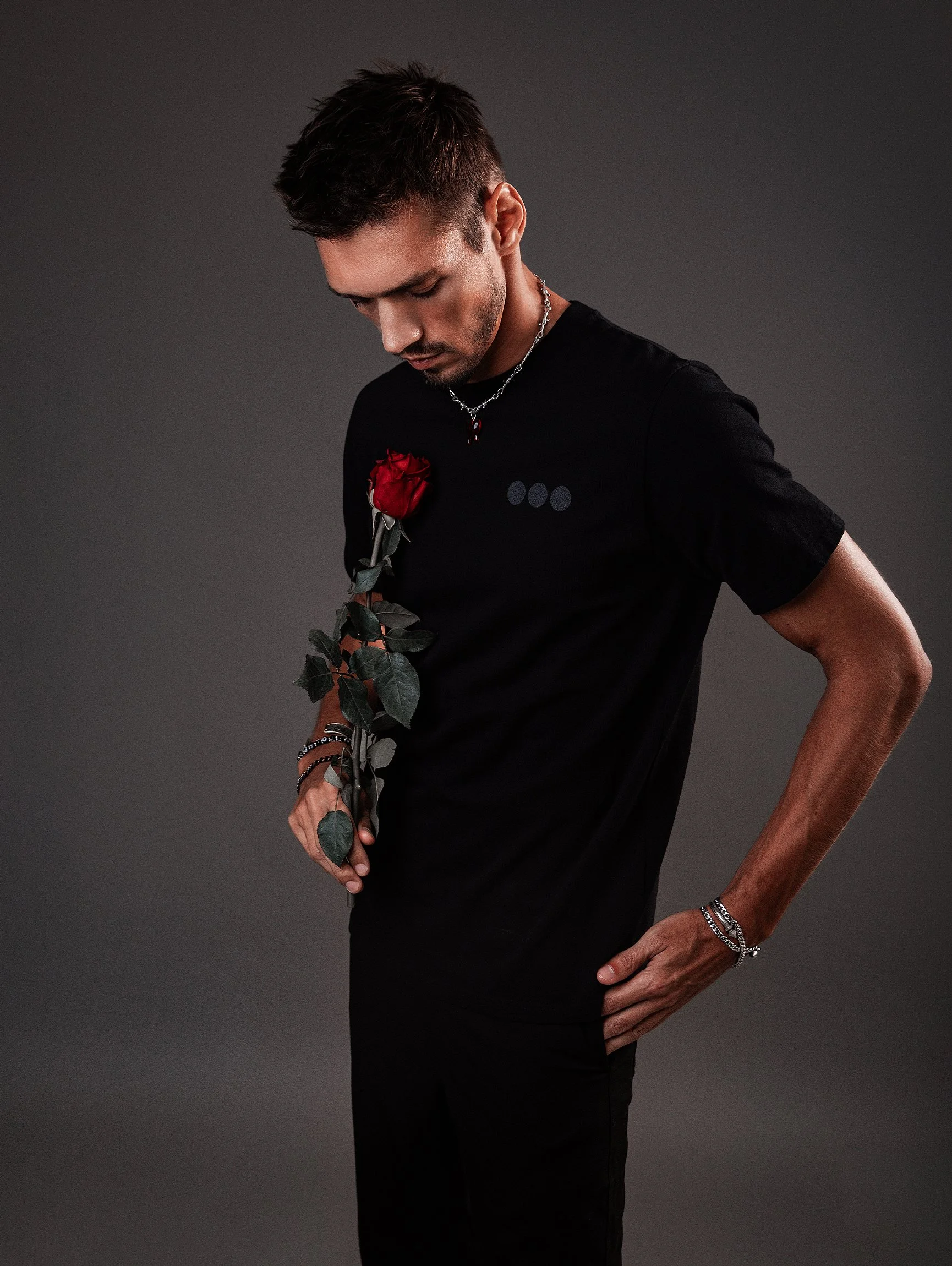 male regular shirt front.jpg