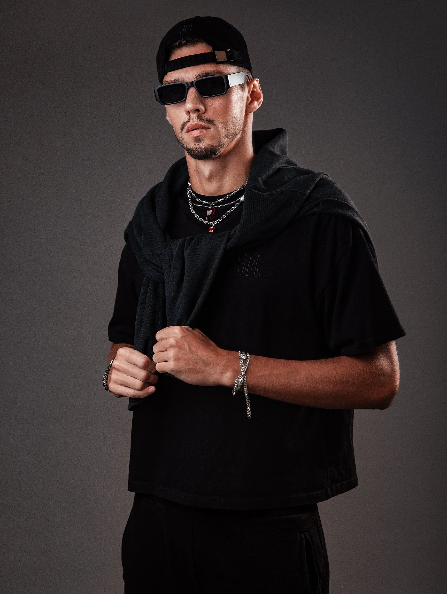 back of hat male.jpg