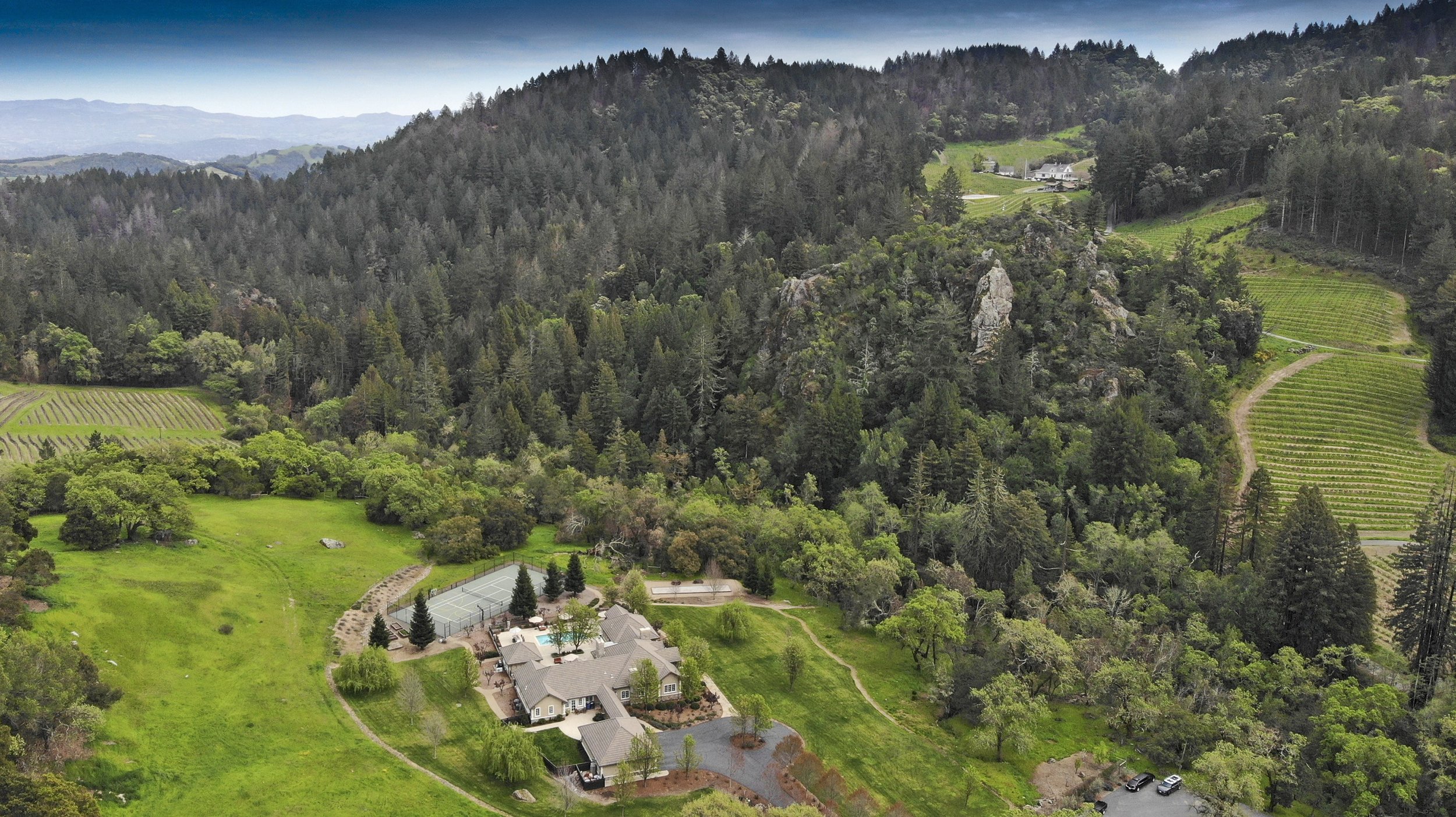 4850_Redwood_Rd_9.jpg