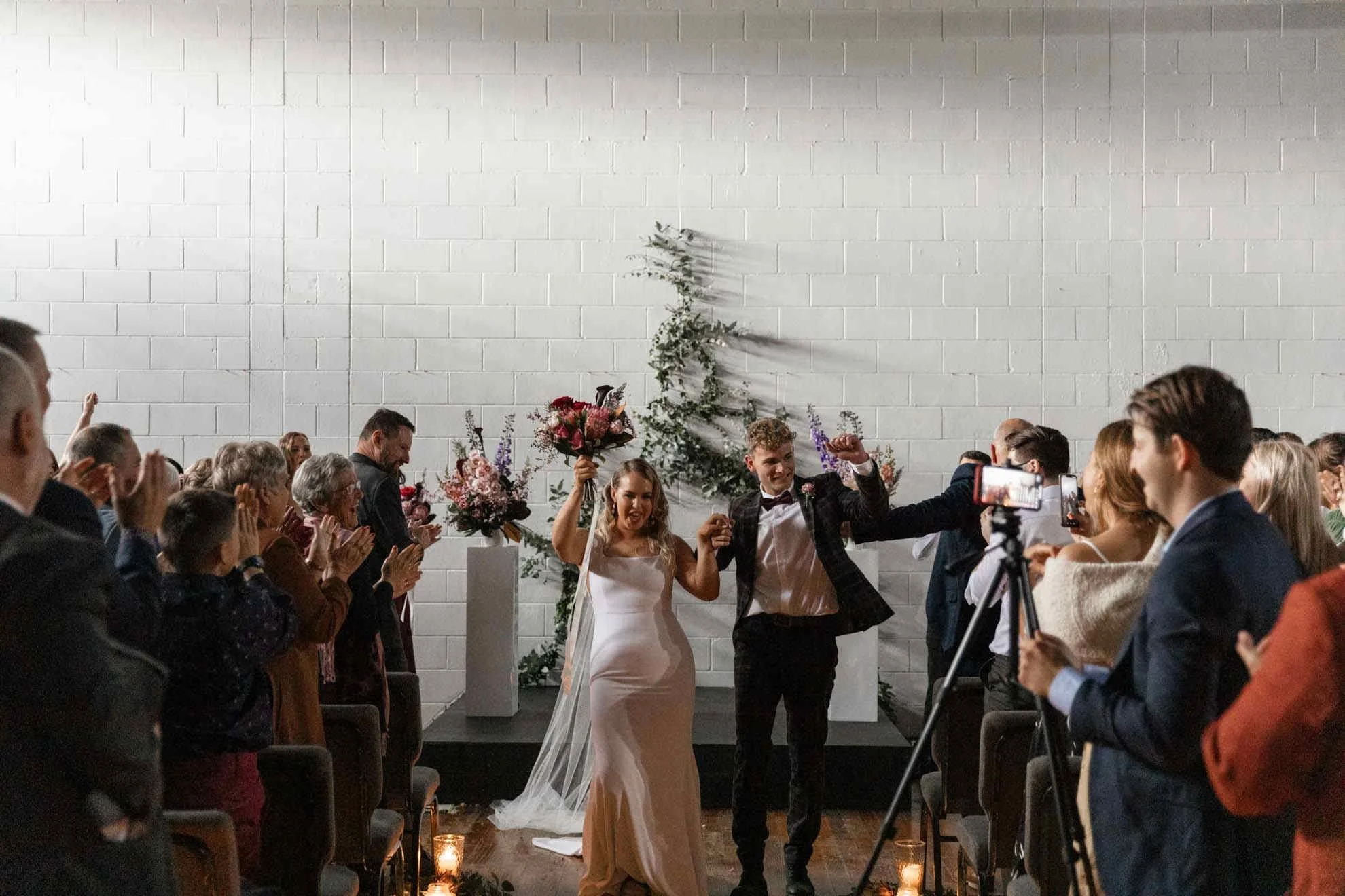 woollie-weddings-auckland-wedding-huntinglodge-kumeu-aucklandweddingphotographer-new-zealand-elopement-photographer (150).jpg