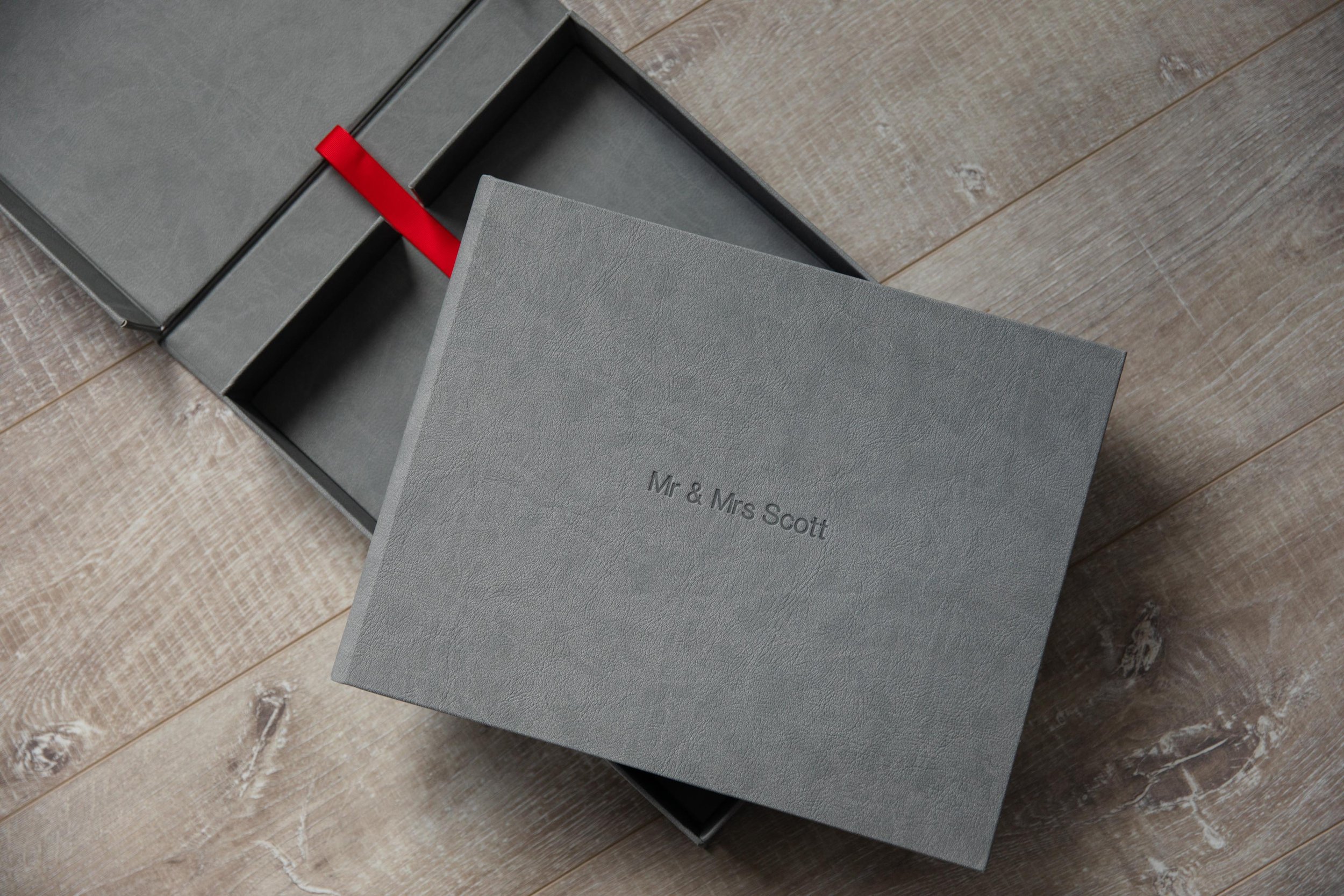 custom album design-premium album-leather album-wedding album (3).jpg
