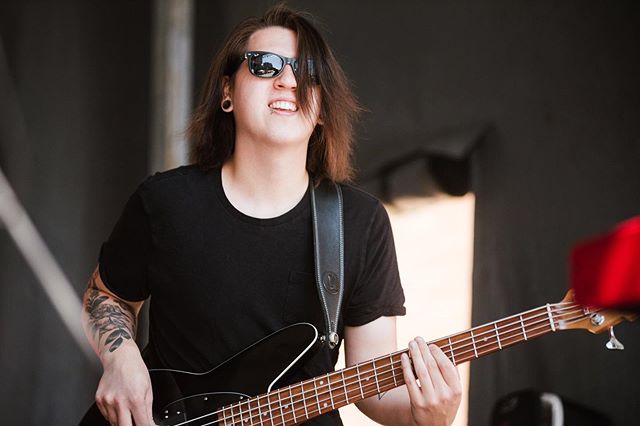 Hair&rsquo;s getting pretty wild! Anyone got some good hair care tips?
📸 - @timothynguyenphoto