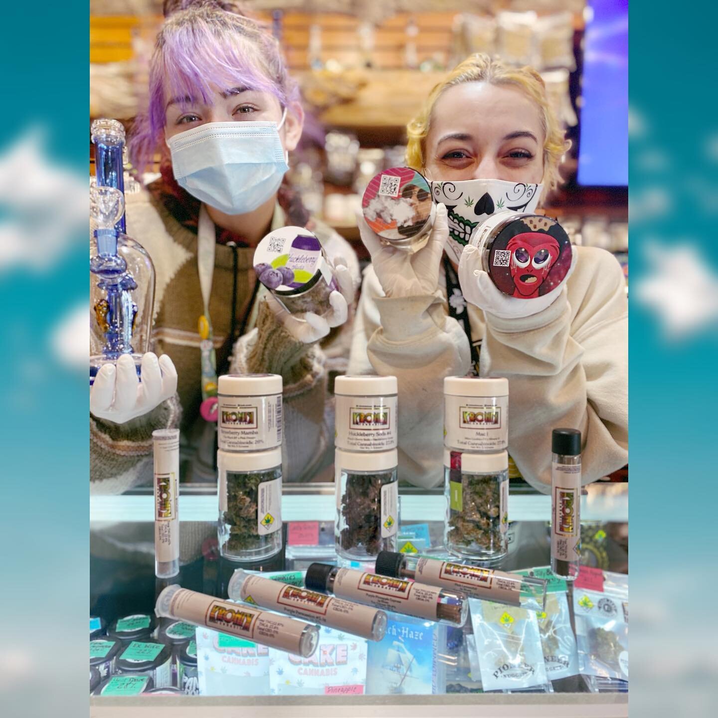 Fresh drop of @kronik_cannabis 🤩Just in time for Fatter J Saturday! 🤑
Swoop by the shop and ask Chel or Rachel to show you their awesome new strains! 🥳
-
-
-

WARNING: This product has intoxicating effects and may be habit forming. There may be he