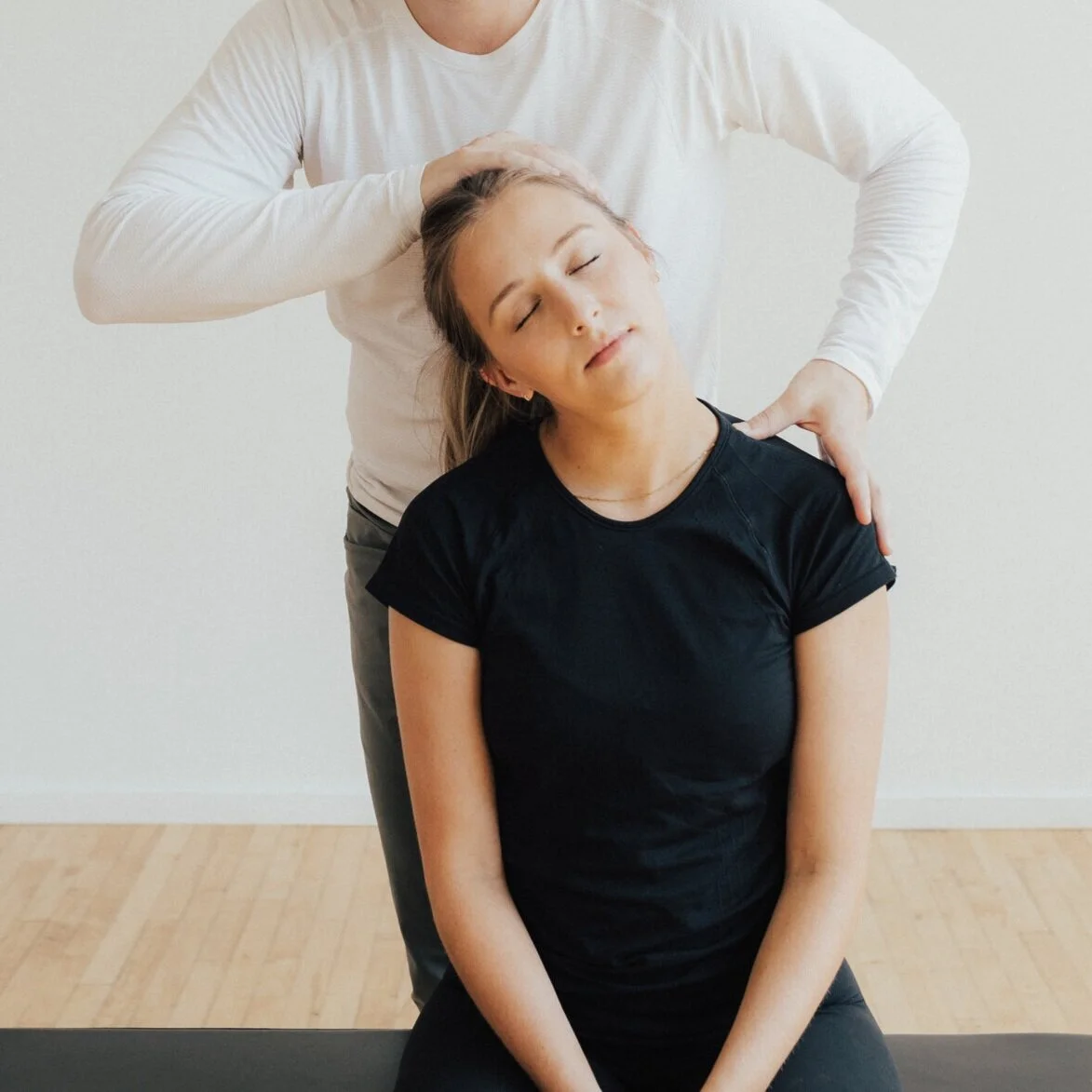 Chiropractic adjustment for lower back pain in Ham Lake MN