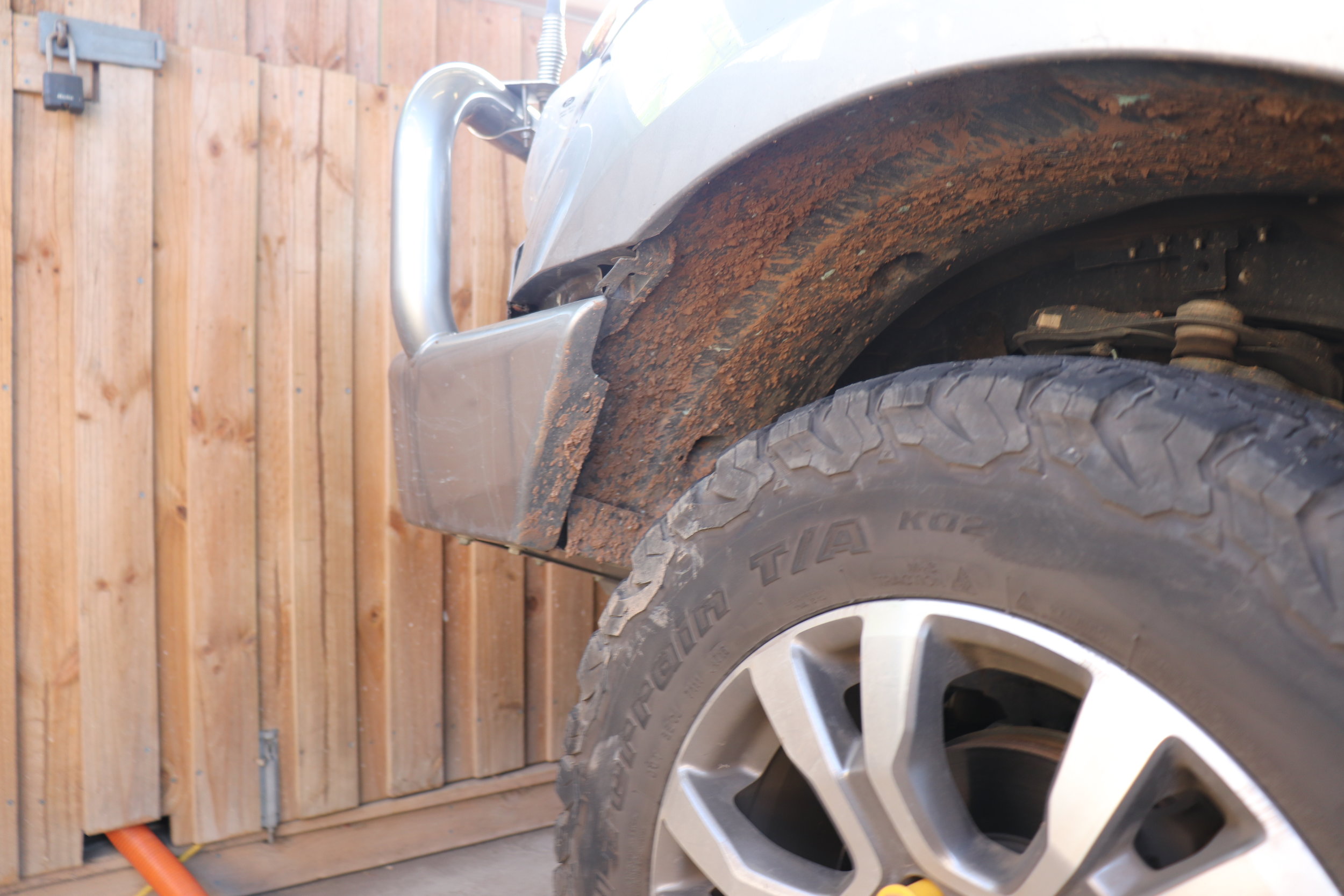 Detailing a Muddy Ford Ranger