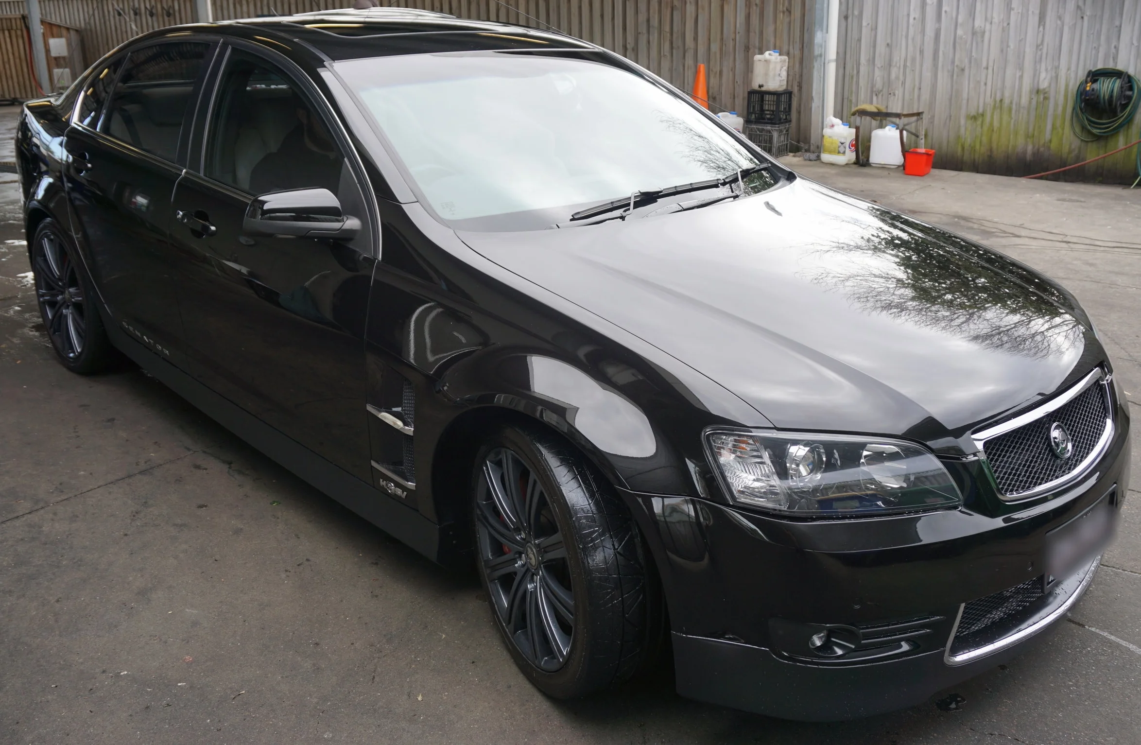 Holden Senator VIP Wash