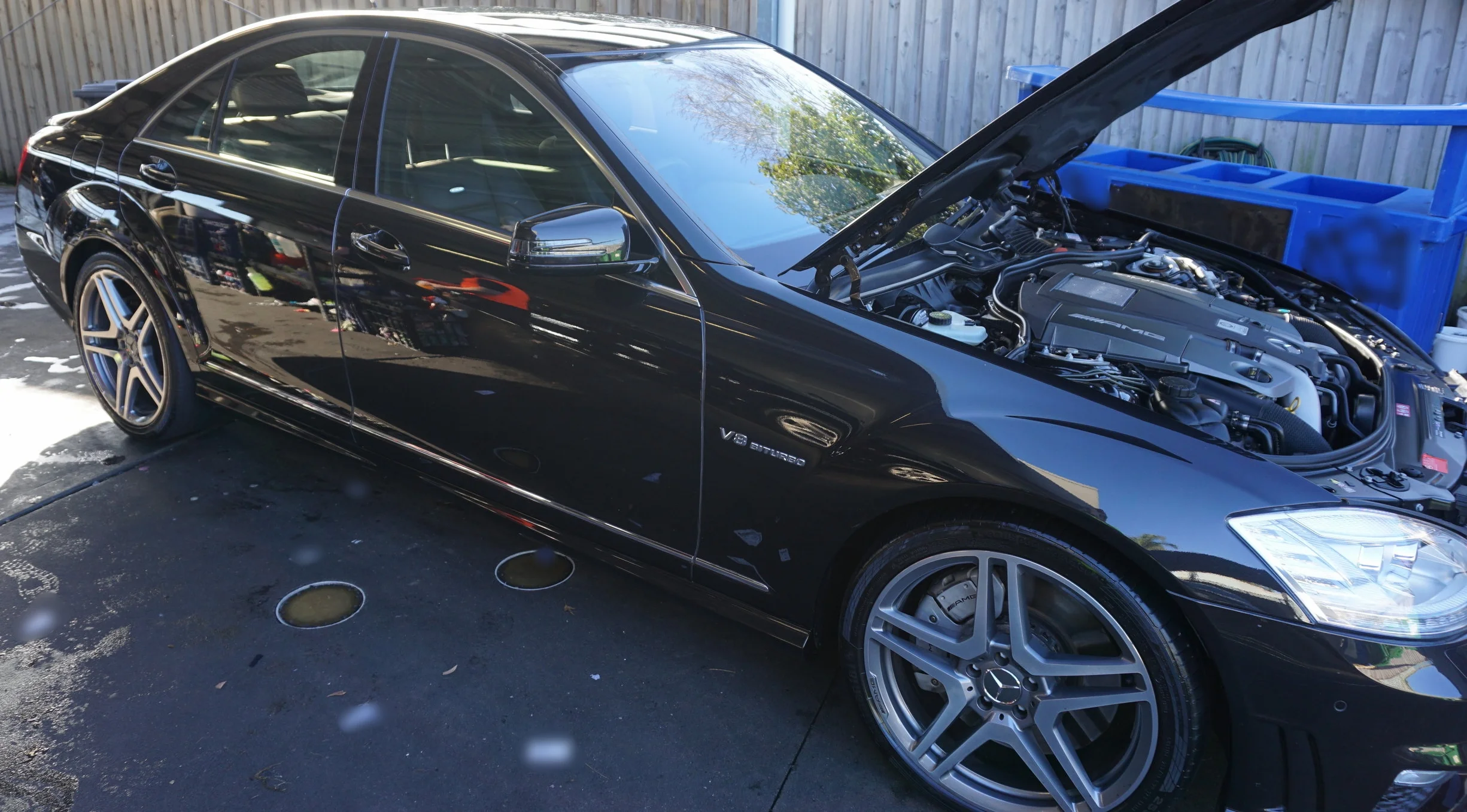 Mercedes-Benz AMG S63 Full Detail