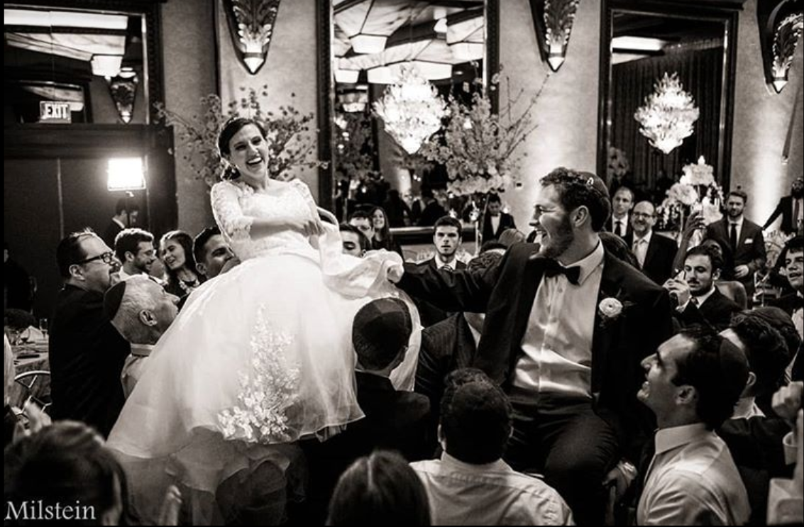 photojournalistic-wedding-photography-new-york-Amy-Milstein.png