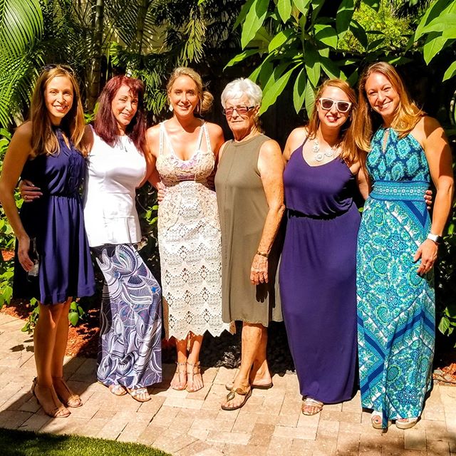 I had a wonderful weekend in Tampa celebrating Ashley and Lorenzo's new home surrounded by some amazing women in my life. I have 4 older female cousins on my moms side of the family. 
Between the 5 of us we have the following degrees: 2 MD, a PhD, a 