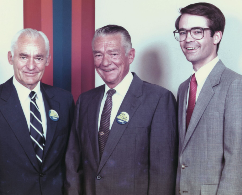  Sam Walton &amp; Bud Walton 