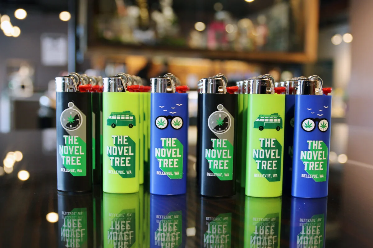 TNT_Navigator_Lighters.jpg