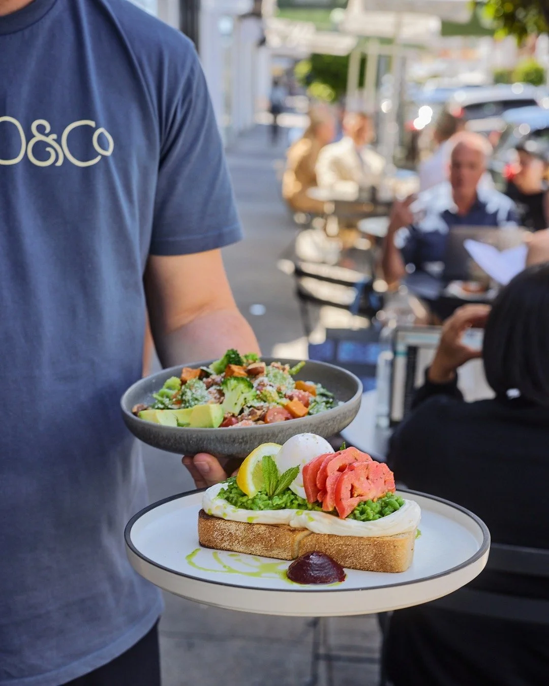 It's a beautiful morning for an outdoor brekkie 🍳

We've got coffee, we've got eggs, we've got sunshine, catch ya later! 🌞