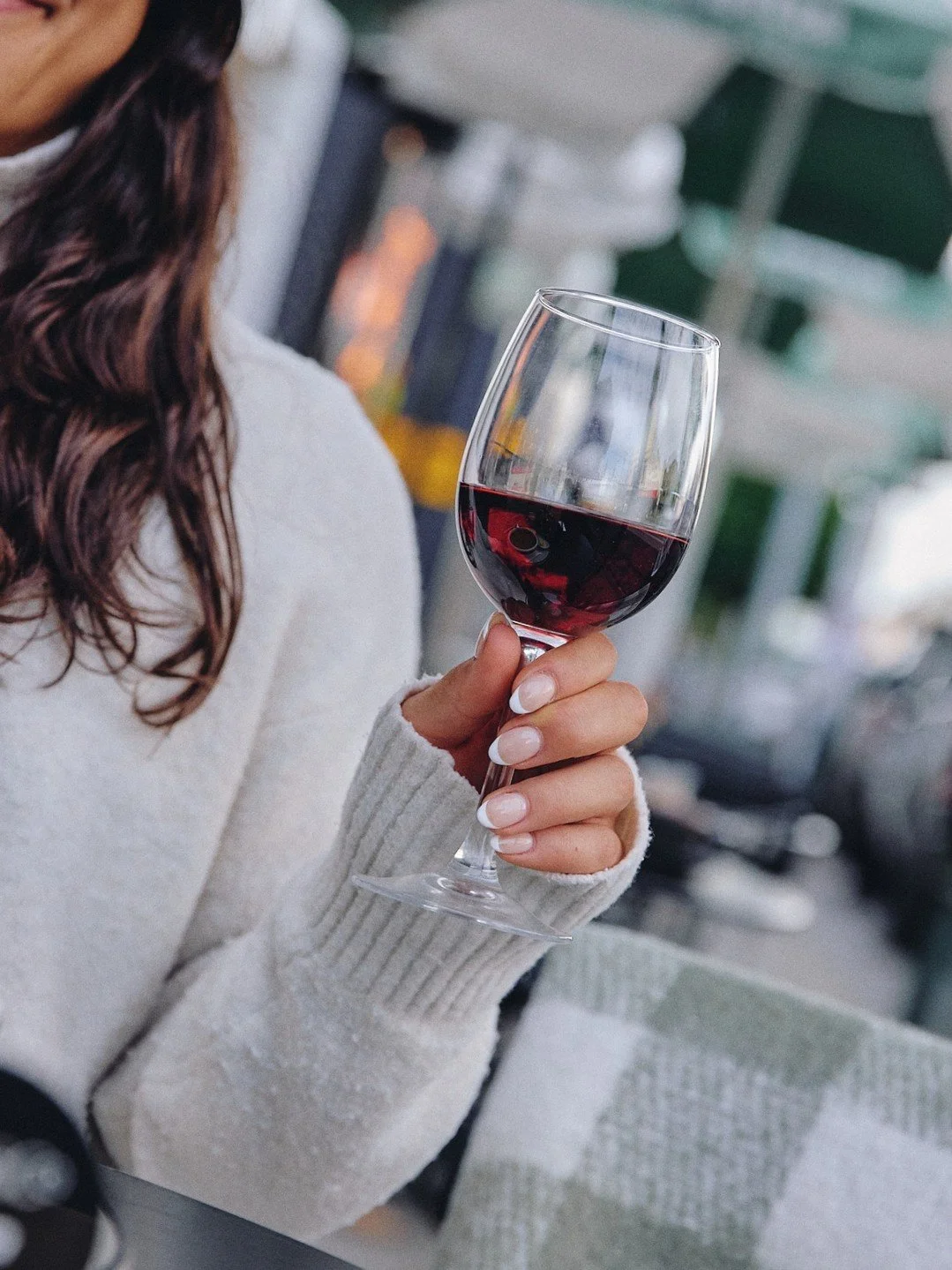 Weekends are for long-lunches and a glass of wine at brunch. 🍷🍲
A table with your name on it is waiting.