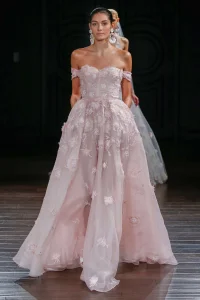 02-naeem-khan-bridal-200x300.jpg
