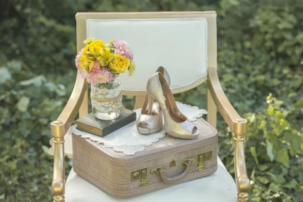 Rustic wedding decor with accessories