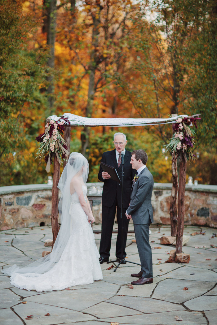 Photo by Ciro Photography via Style Me Pretty