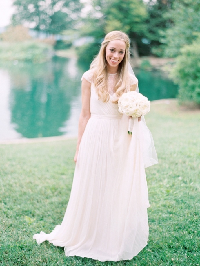 dresses for outdoor spring wedding