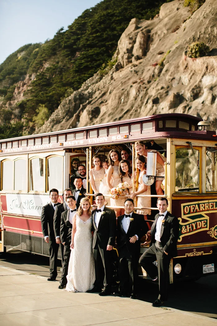 Photo by Lyndsay Undseth via Style Me Pretty