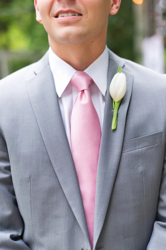 Photo by Brita Photography via Style Me Pretty