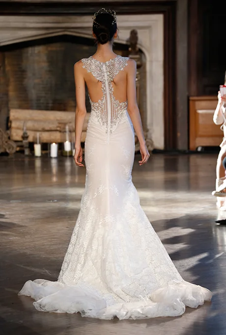 Photo by George Chinsee via Brides