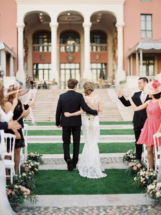 Photo by Joseba Sandoval via Bridal Musings