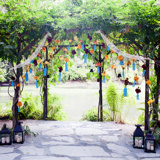 Photo by Janae Shields Photography via Brides
