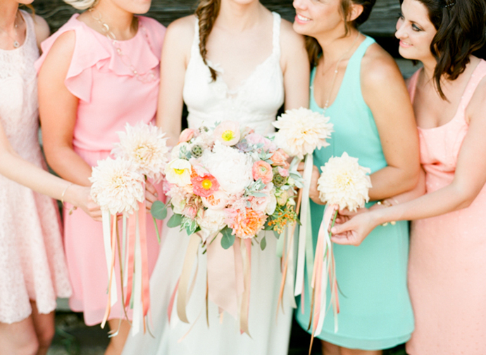 Colorful_Bohemain_Barn_Colorado_Wedding_by_Connie_Whitlock_029.jpg