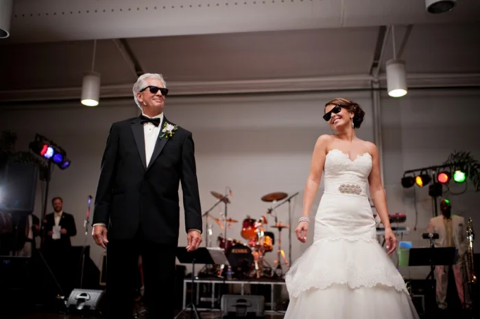 Photo by Dark Roux Photography via Storyboard Wedding