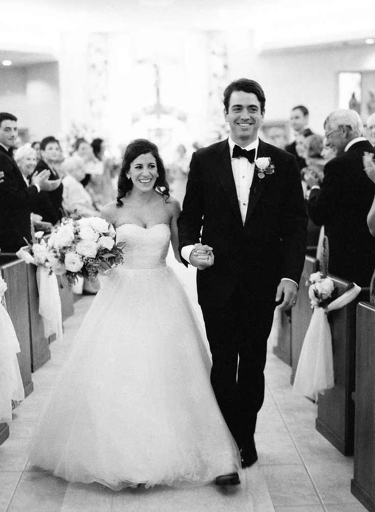 Photo by Joey Kennedy Photography via Style Me Pretty
