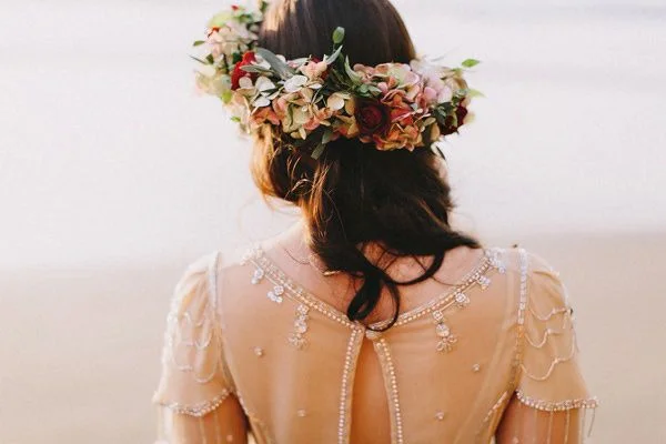 Photo by Dylan and Sara Photography via Ruffled Blog