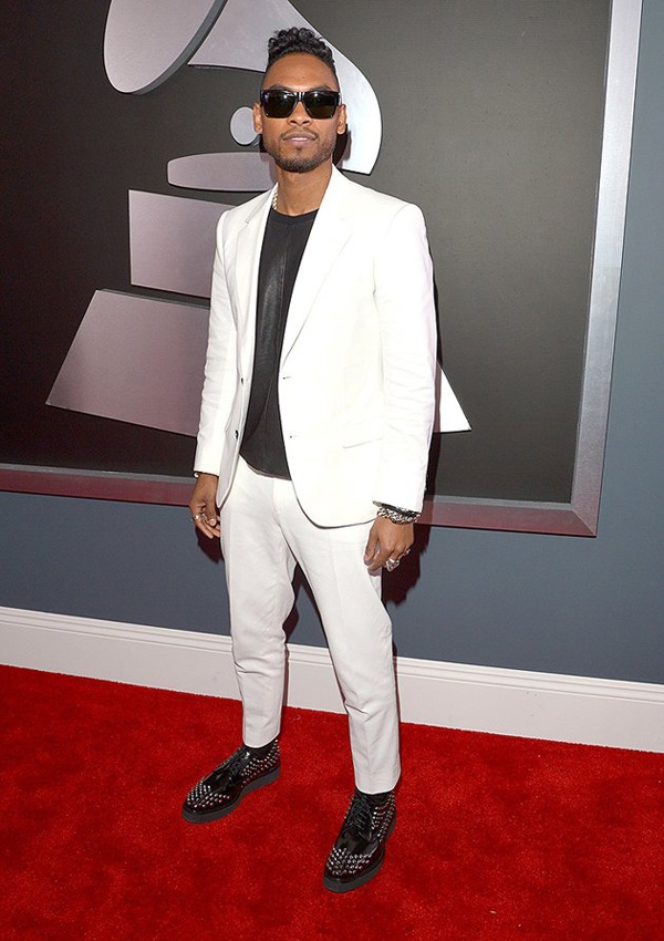 miguel, miguel grammys, miguel grammy fashion, miguel grammy style, miguel fashion, miguel style, mens red carpet fashion, mens red carpet style, hollywood mens fashion, grooms style, groom style inspiration, groomsmen style inspiration, groomsmen fashion inspiration, groomsmen outfits, groom outfits, wedding party, wedding party app, wedding app, grammys 2013, mens grammy style, mens grammy fashion, groomsmen bowtie, groomsmen bow tie ideas, groom bow tie, groom suit ideas, groomsmen white suit, groom white suit
