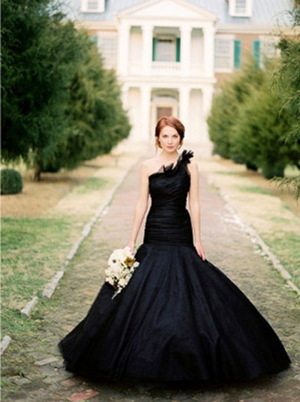 black and white traditional wedding dresses