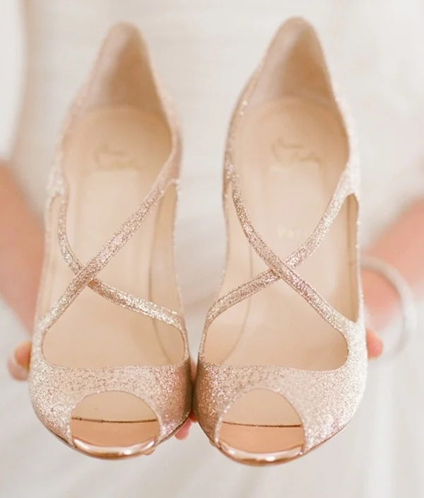 gorgeous wedding shoes for bride