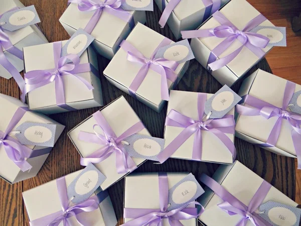 diy wedding favors, diy wedding souvenirs, diy wedding advice, diy wedding ideas, diy wedding inspiration, diy wedding gifts, diy wedding guest favors, diy wedding guest souvenirs, wedding guest diy, cool wedding diy, easy wedding diy, simple wedding diy, quick wedding diy, fast wedding diy, awesome wedding diy ideas, wedding favor ideas, wedding favor inspiration, personalized wedding favors, wedding souvenir ideas, wedding souvenir inspiration, personalized wedding souvenirs