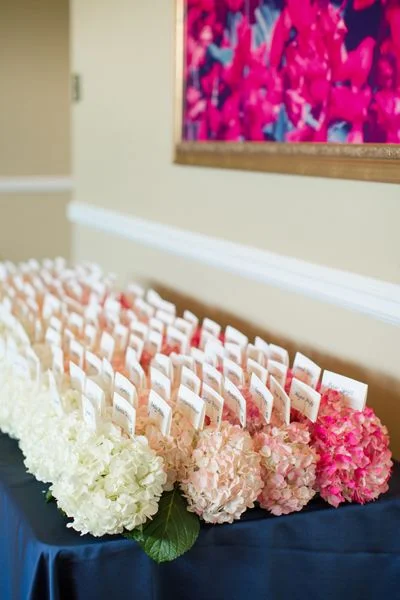 Photo by  Katelyn James  via  Southern Weddings