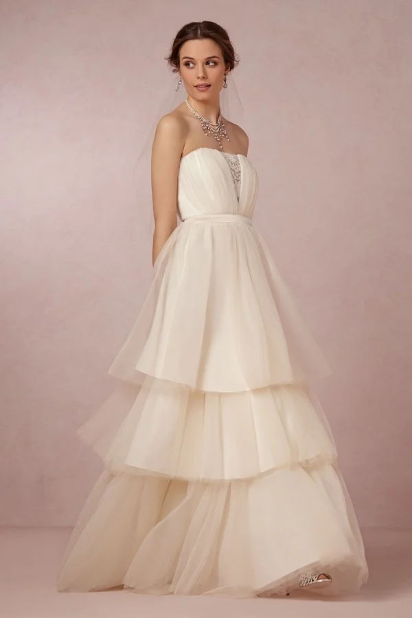 50 Incredible non-traditional wedding dresses under $500!