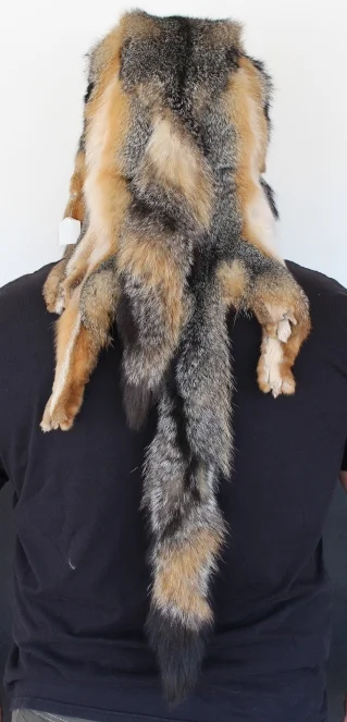 Grey Fox Mountain Man Fur Hat with 4 Tails (3).JPG