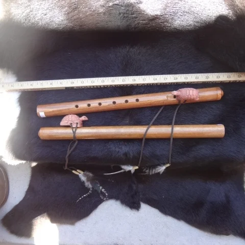 cedar flute with turtle
