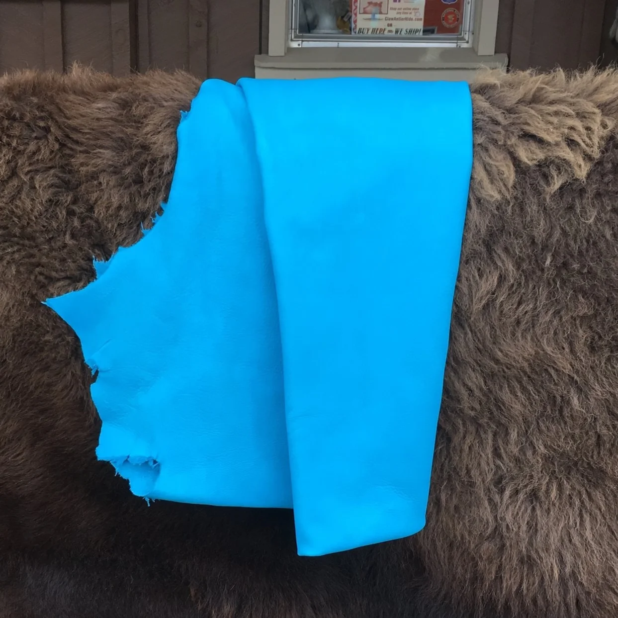Elk Leather (Turquoise) 