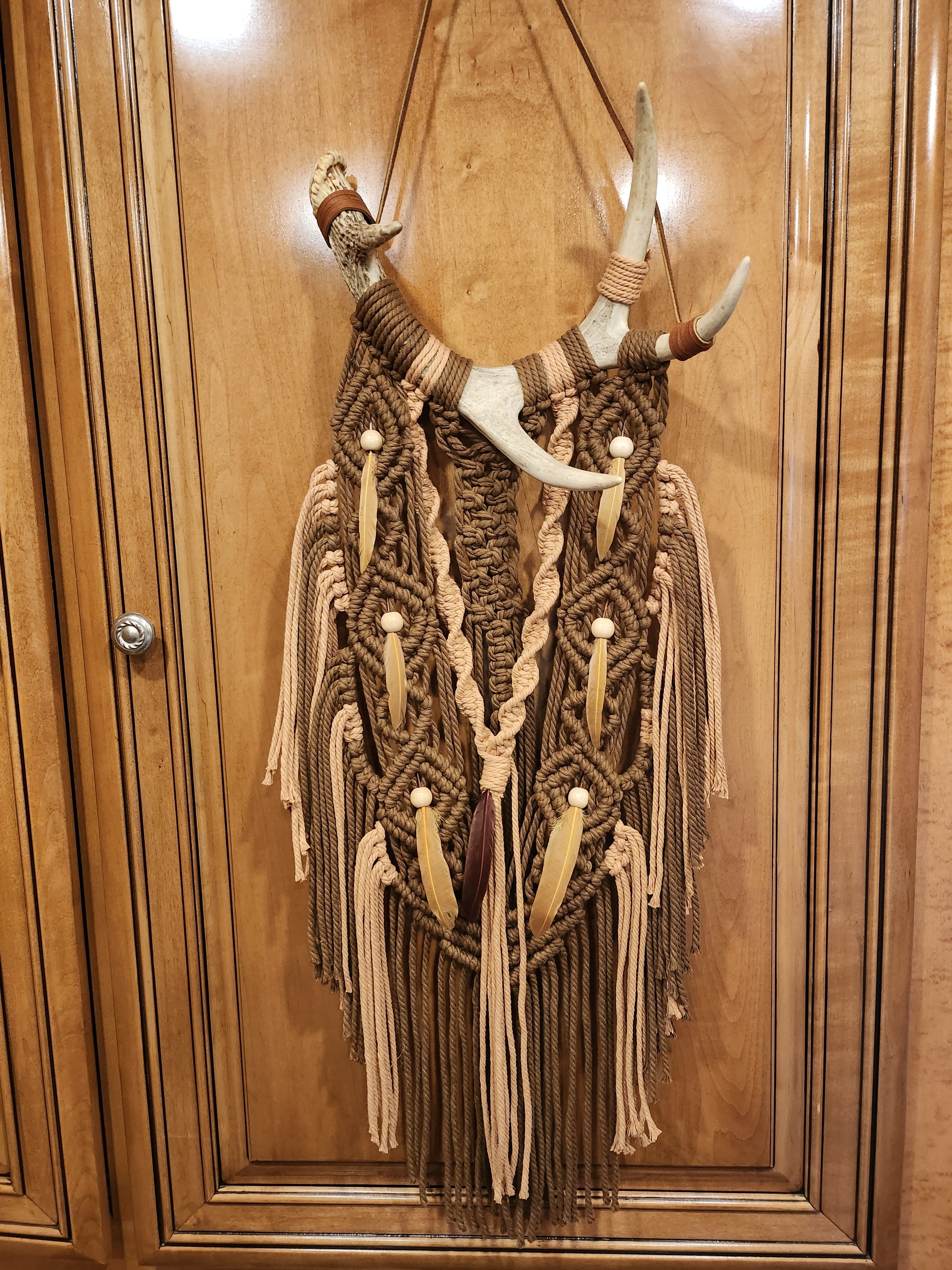 Macramé on Antler