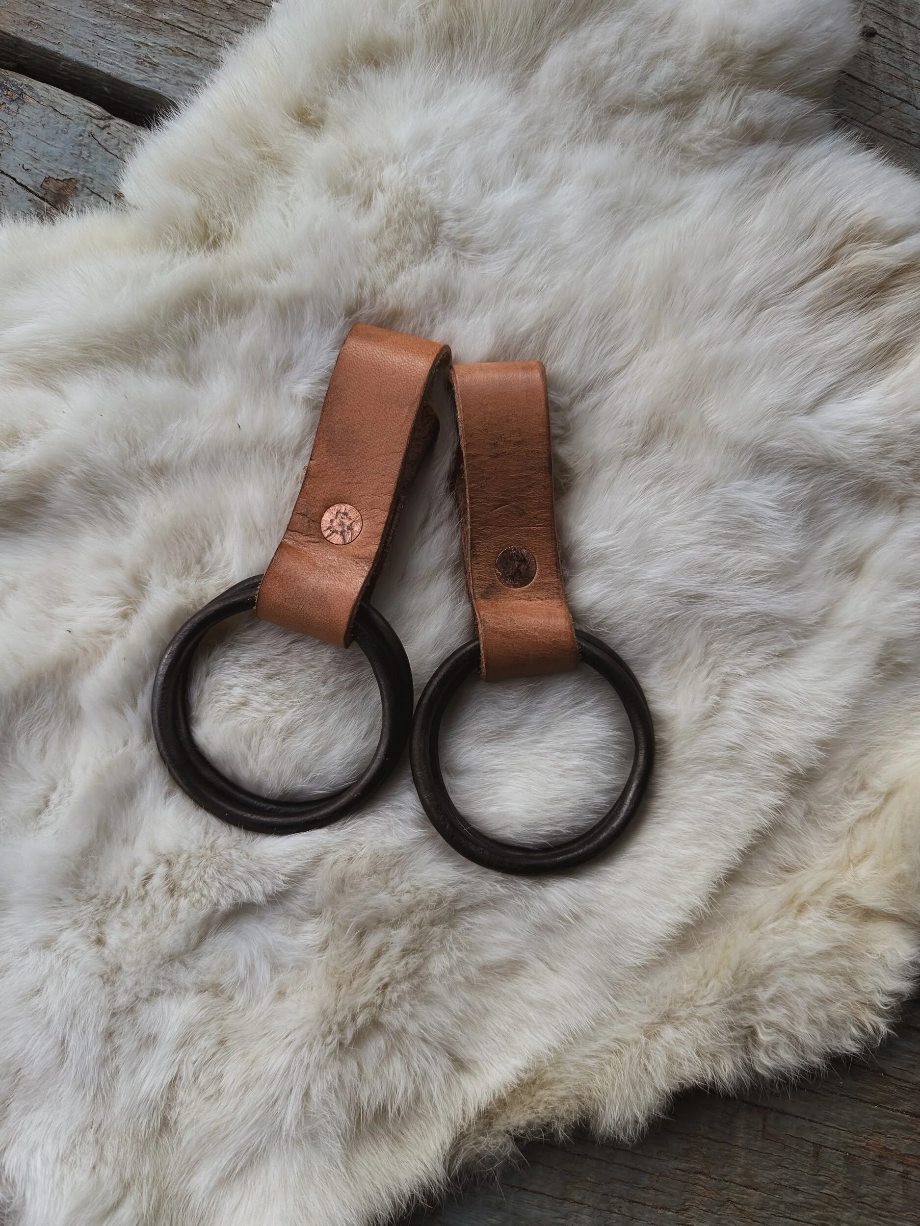 19461F09-2AE0-4EBA-840B-85AF2330B3C4