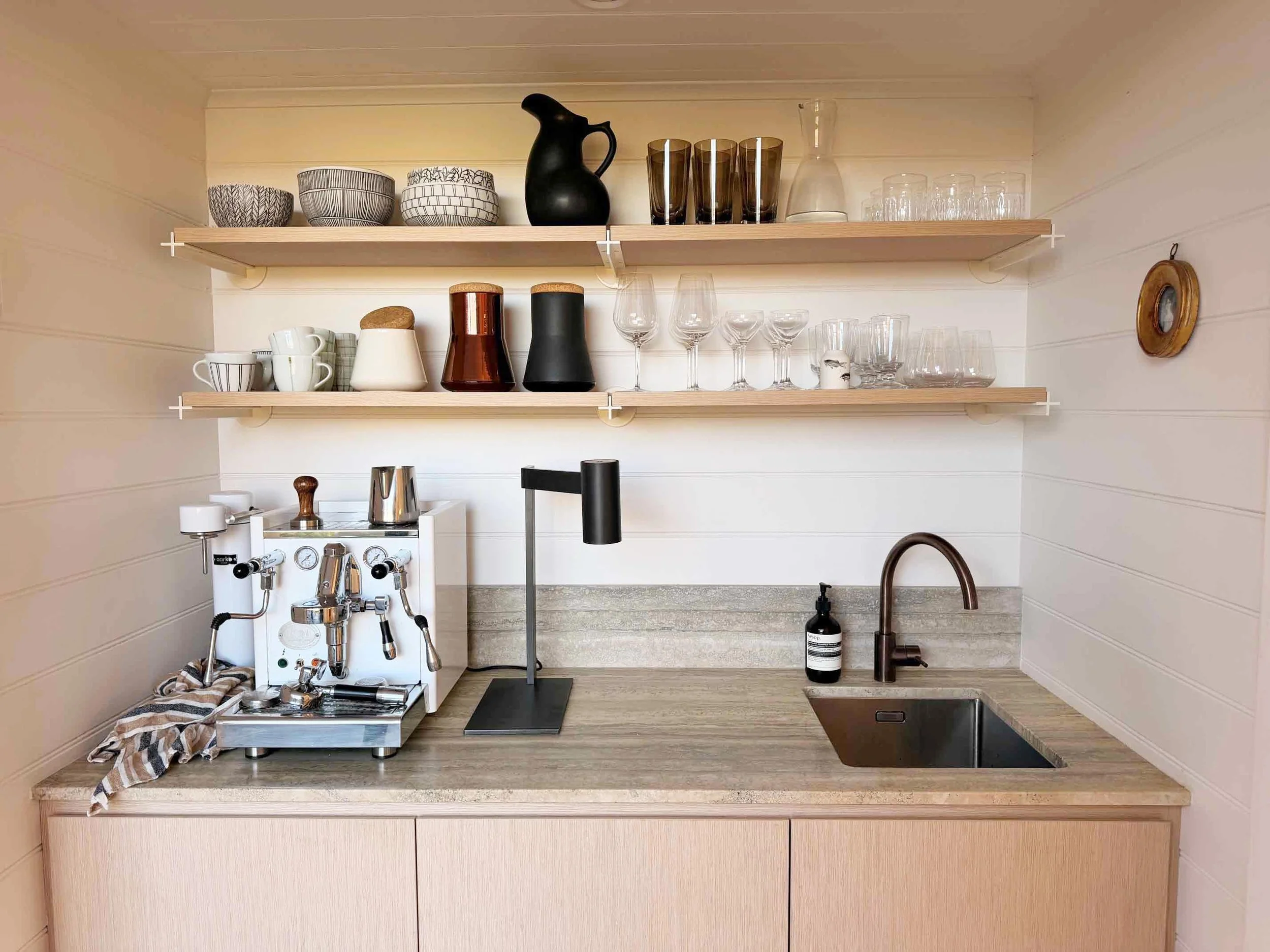 Coffe-bar-1.jpg