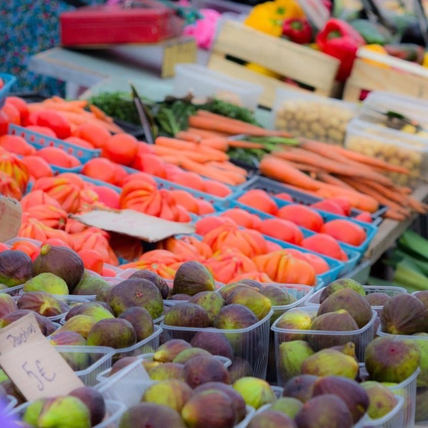 Isle Sur Sorgues market