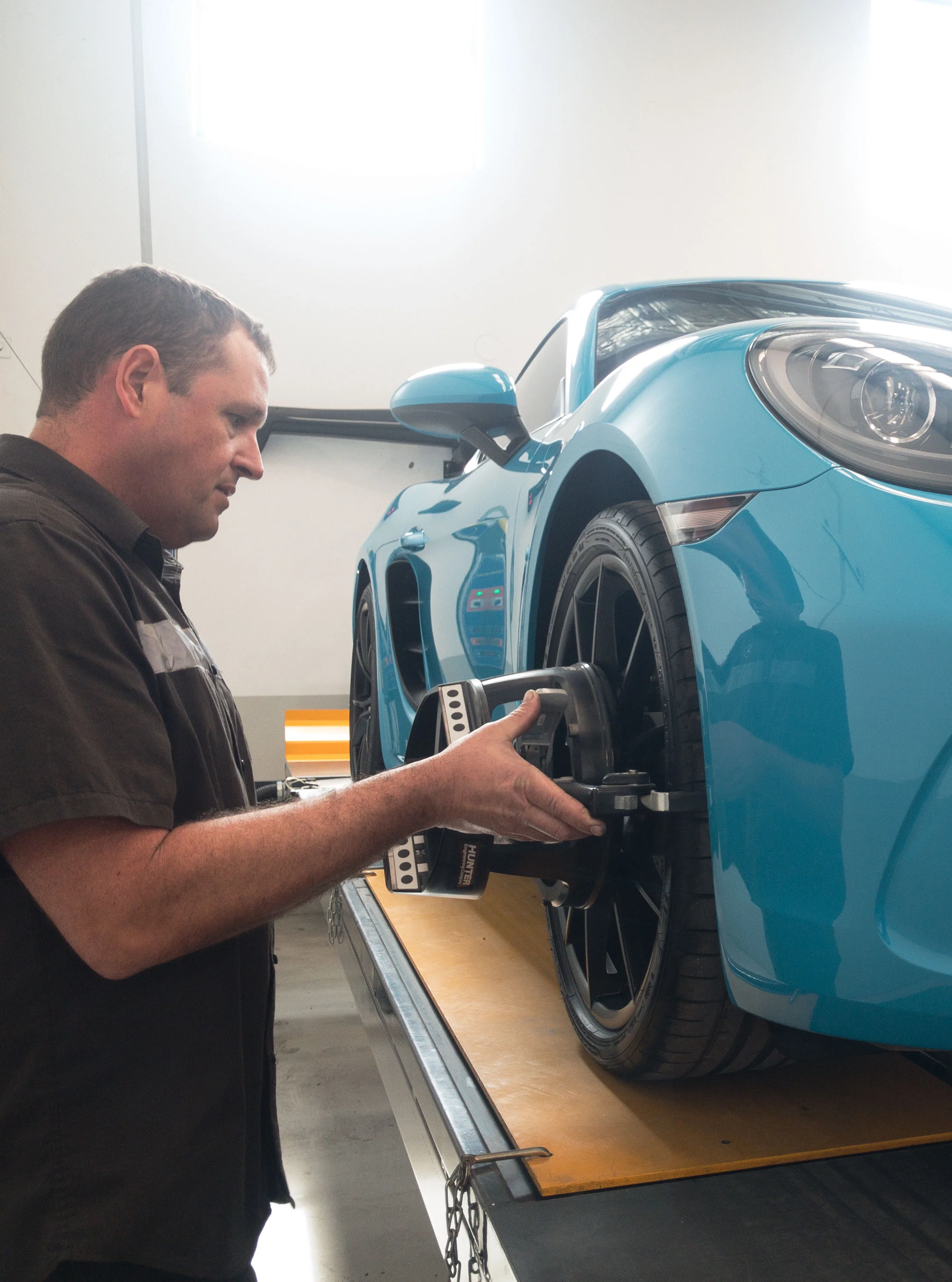 porsche.jpg
