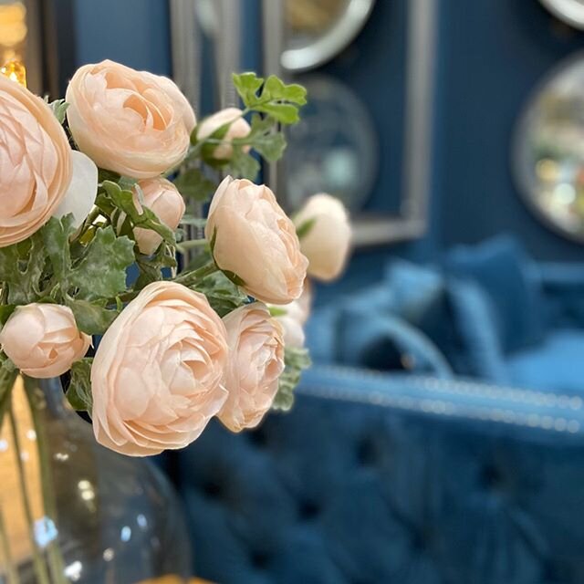 Our Ranunculus, Hydrangeas and Protea are proving especially popular @januaryfurnitureshow and we can see exactly why - pop them in any of our beautiful vases and it&rsquo;s job done - these standalone stems sell themselves, taking very little time t