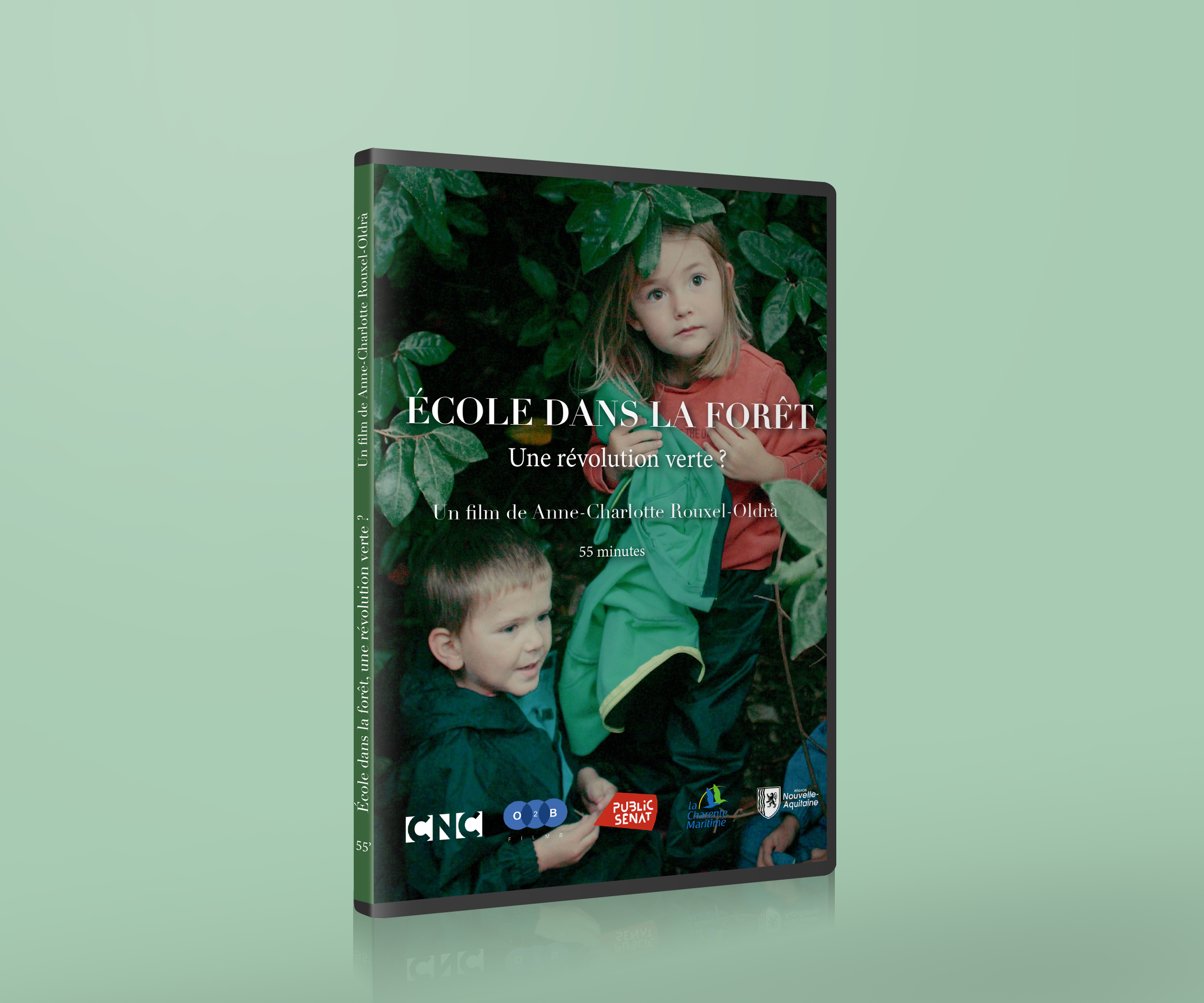 Ecole dans la foret MockUp DVD.png