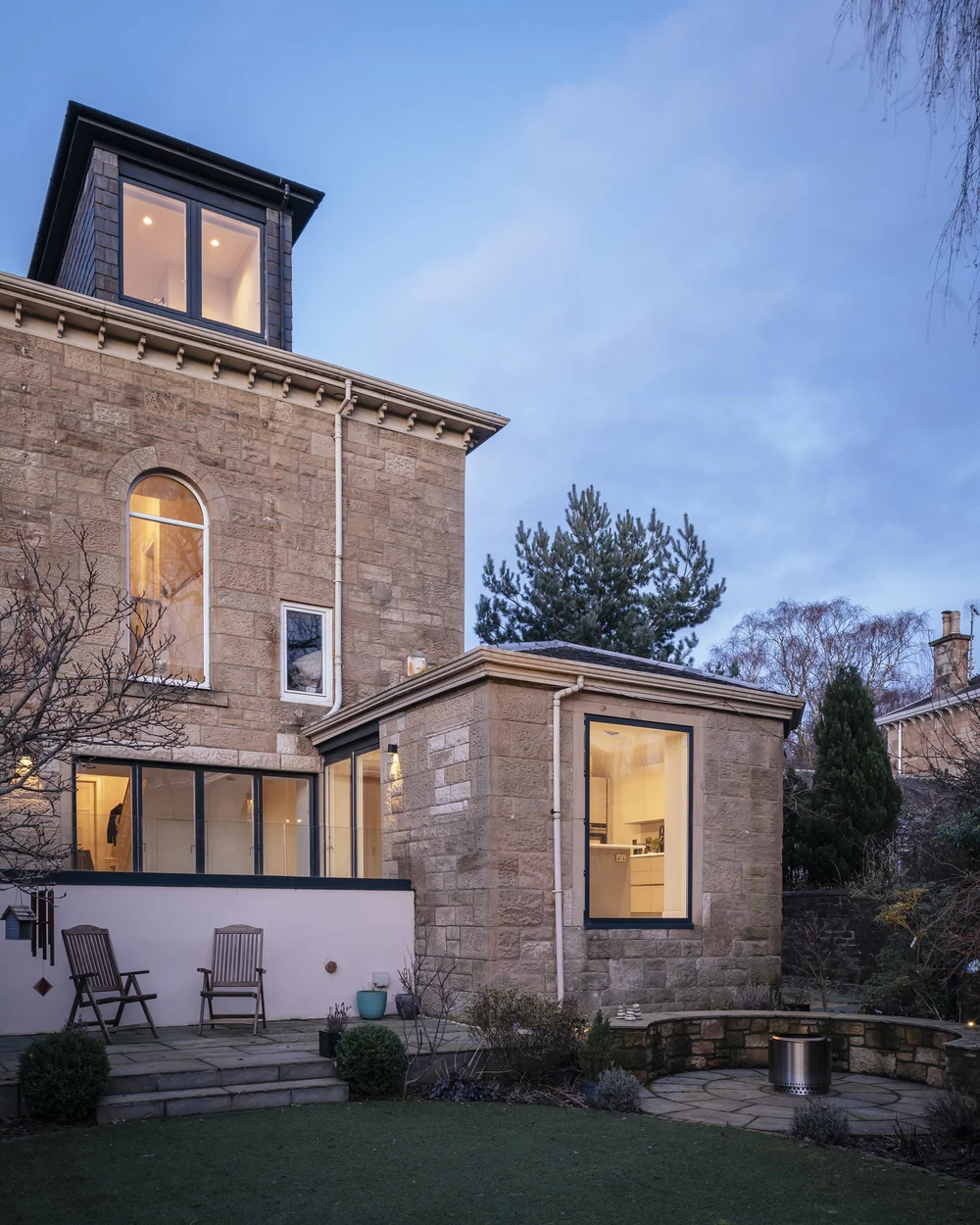 Hamilton Avenue — Glasgow Architects, kāp